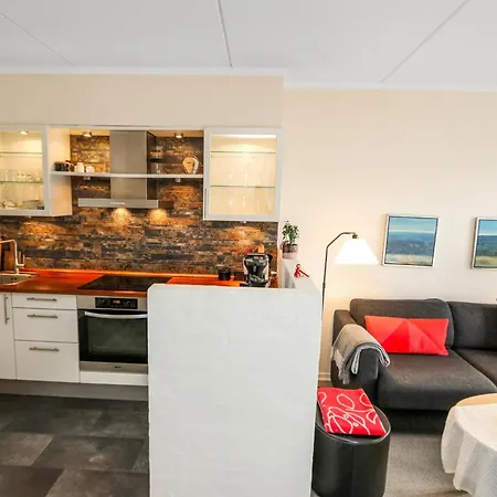Pa 1 Sal Til 2 Personer Sj3218 Appartement Henne Strand